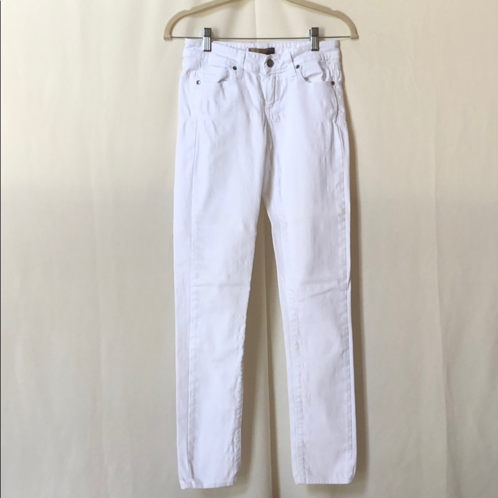 White Jeans
